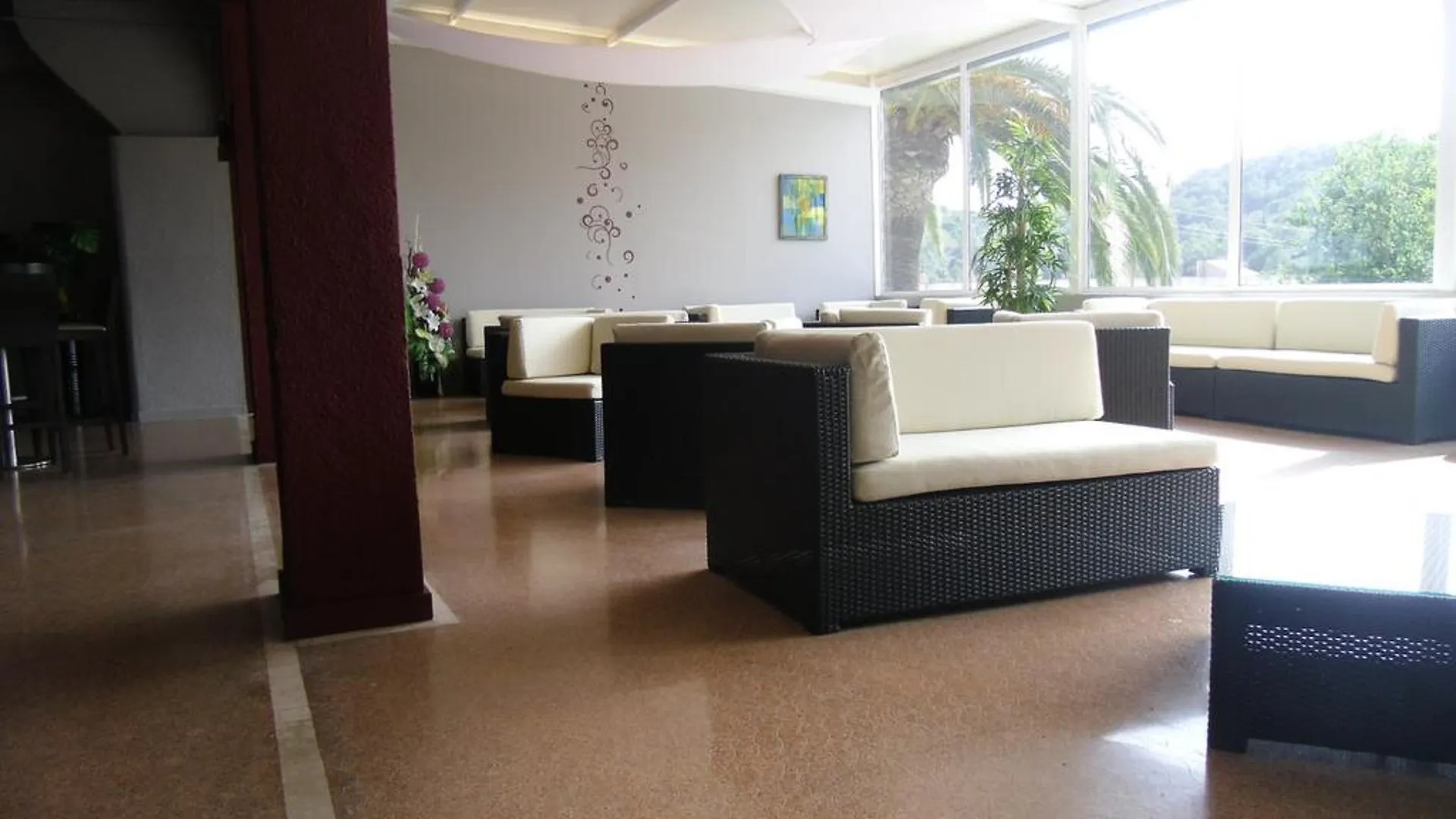 Hotel Papalus Bungalow Lloret de Mar
